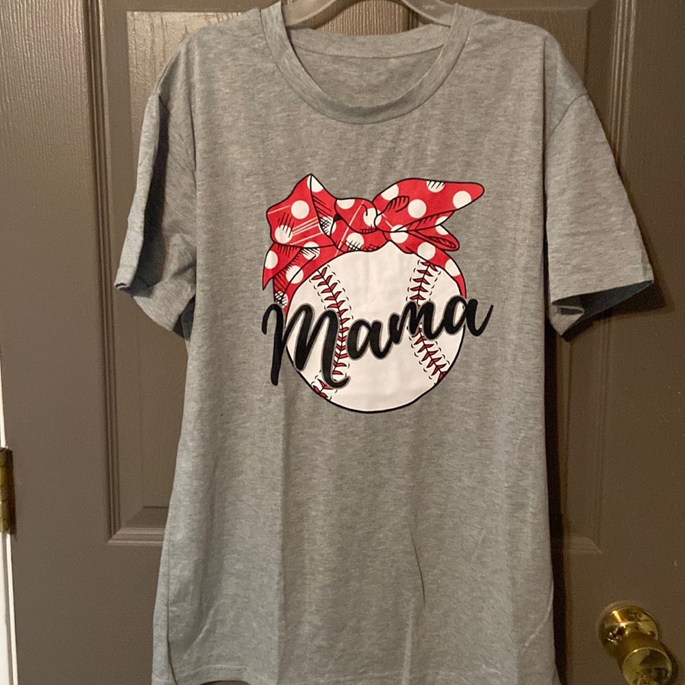 NWOT Women’s Baseball Mama T-shirt